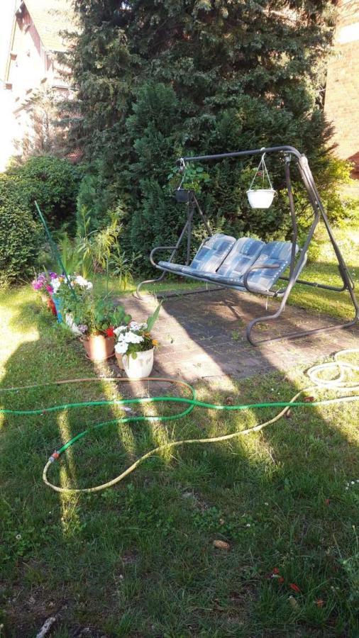 Отель " Art Ddr" Eig Bad Dir Im Zim, 3 Og, Treppensteigen Kein Fruehhstueck Keine Kueche Nur Uebernachtung Parkpl, Wifi, Blankenb Бланкенбург Экстерьер фото